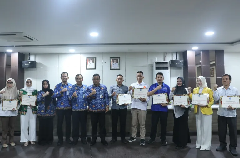Pemprov Babel Salurkan Bantuan Parpol Rp7,3 Miliar untuk Perkuat Demokrasi
